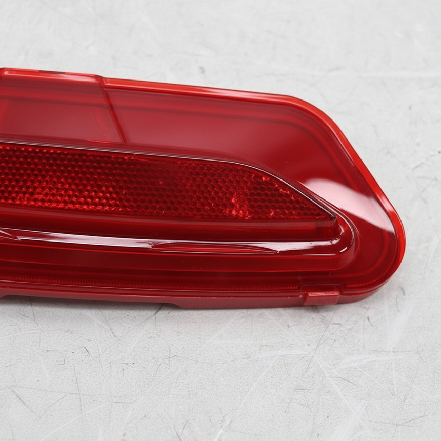 2023-2025 Kia Soul Passenger Side Rear Bumper Reflector Genuine OEM - Detail