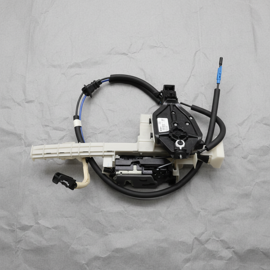 Ford OEM Driver Side Front Door Lock Latch Manual No Passive Entry - Full View 1
