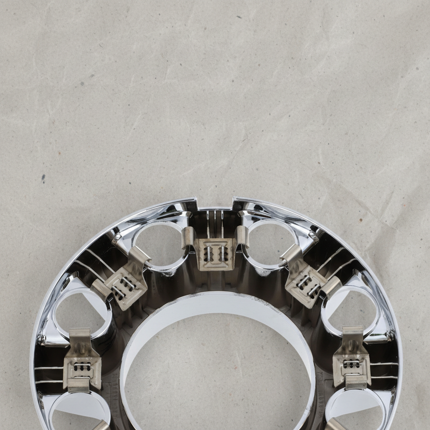 2017-2026 Ford F-250 F-350 F-450 Super Duty 18 Chrome Clad Wheel Cap OEM - Middle Detail 2