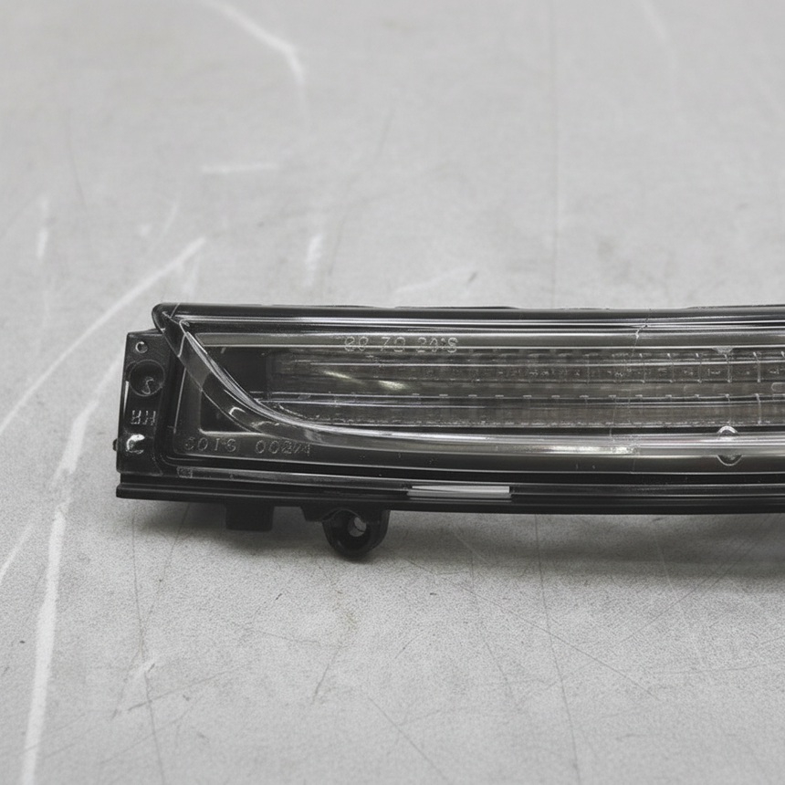 2011-2019 Volkswagen Jetta Beetle Passat OEM Passenger Side Mirror Turn Signal Lamp - Bottom Detail