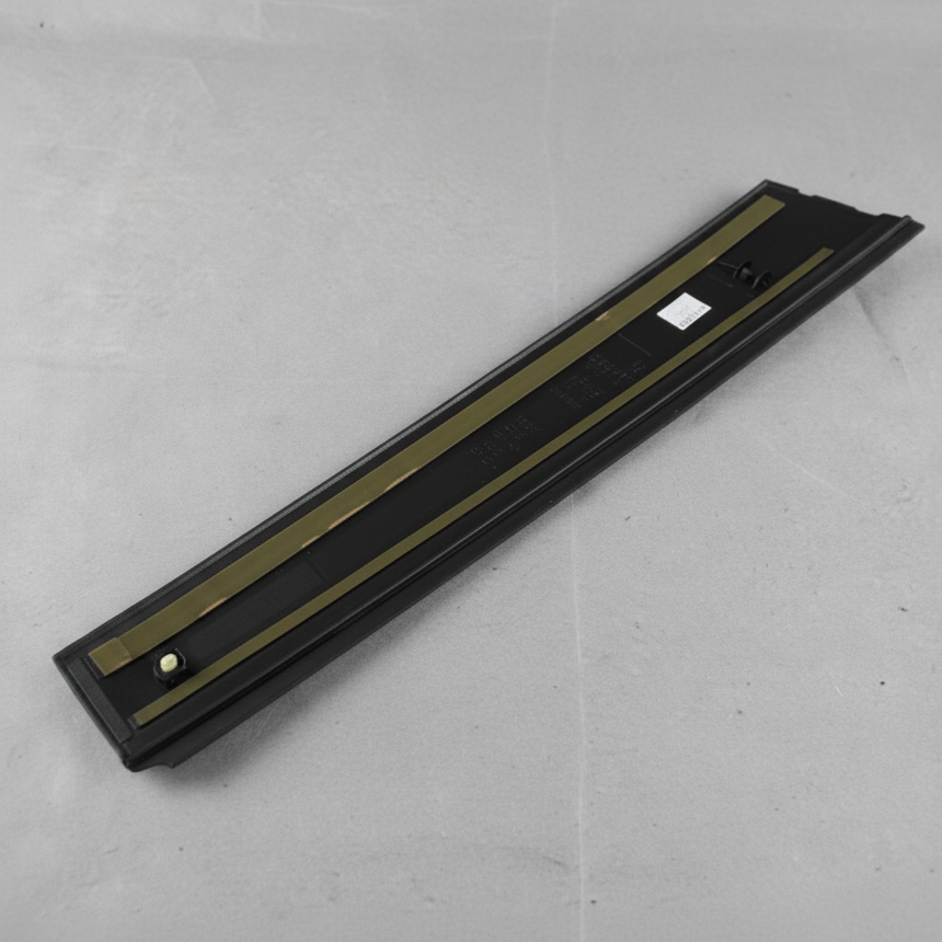 2014-2019 Toyota Corolla Passenger Side Rear Door Frame Molding OEM - Middle Detail