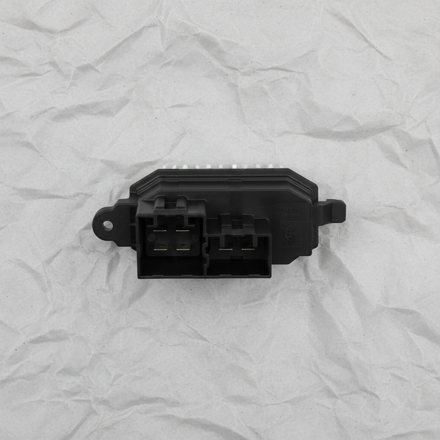 2014-2025 Nissan Rogue Pathfinder Qashqai Blower Motor Control Module OEM - Full View 2
