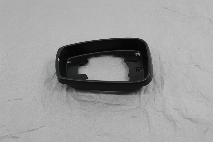 2011-2018 Volkswagen Jetta OEM Passenger Side Mirror Glass Trim Signal No Blindspot