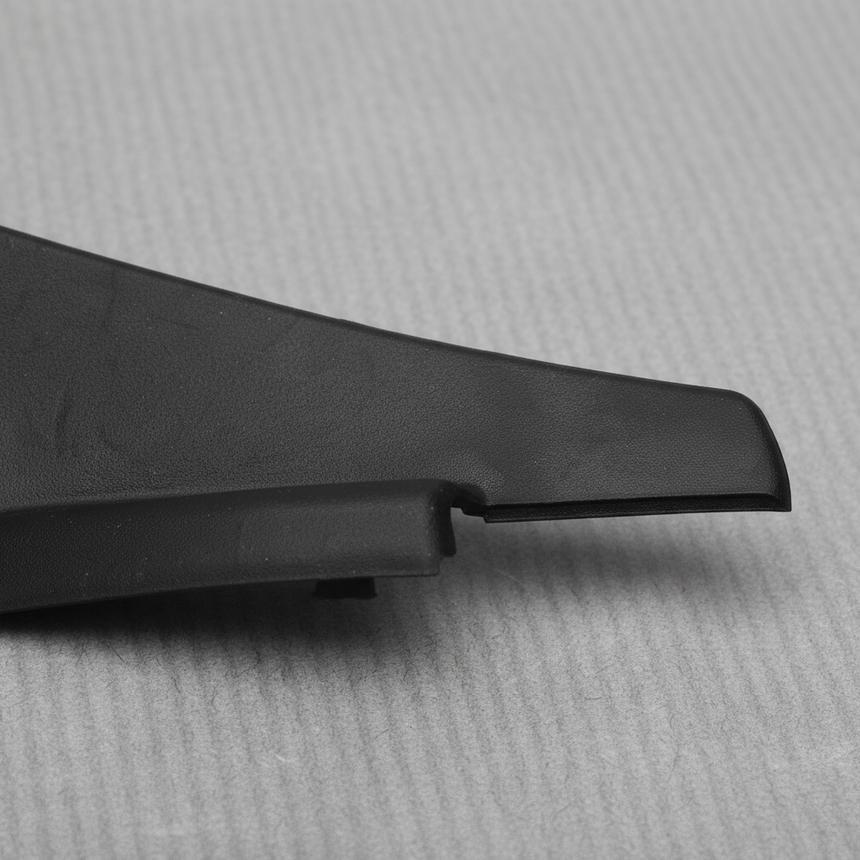 Nissan Altima Coupe Fender Cover Bottom Detail