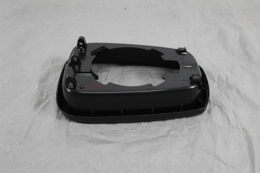 2011-2018 Volkswagen Jetta OEM Passenger Side Mirror Glass Trim Signal No Blindspot