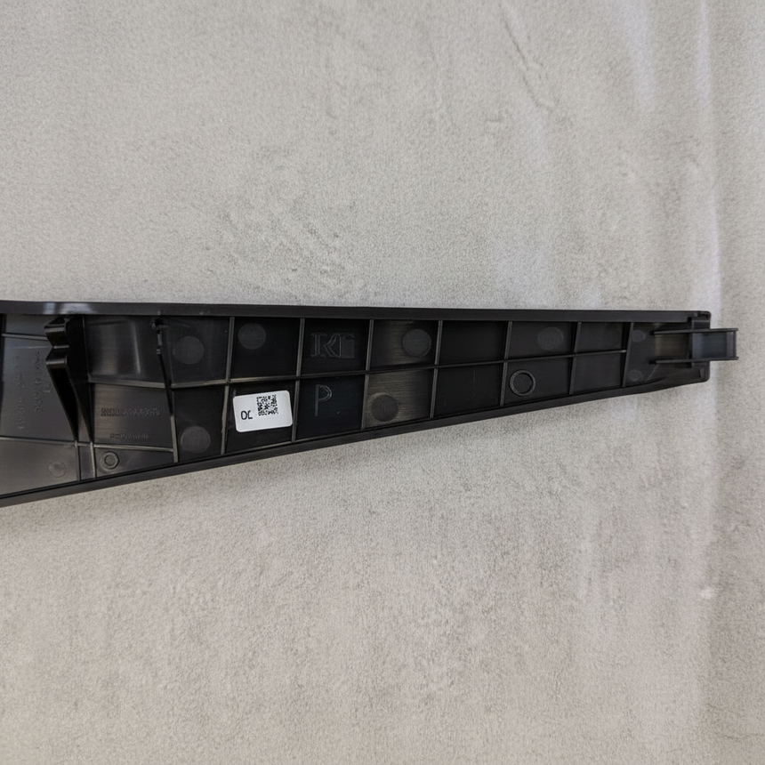 2011-2017 Honda Odyssey Passenger Rear Tailgate Hinge Cover Non-Power OEM