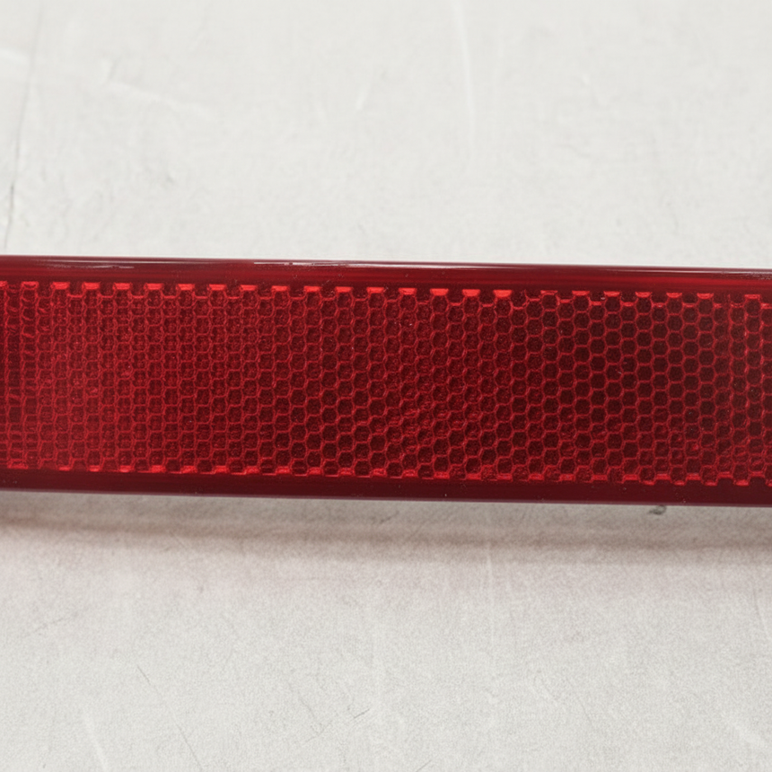 2021-2025 Tahoe Suburban Yukon Yukon XL Passenger Side Rear Bumper Reflector OEM