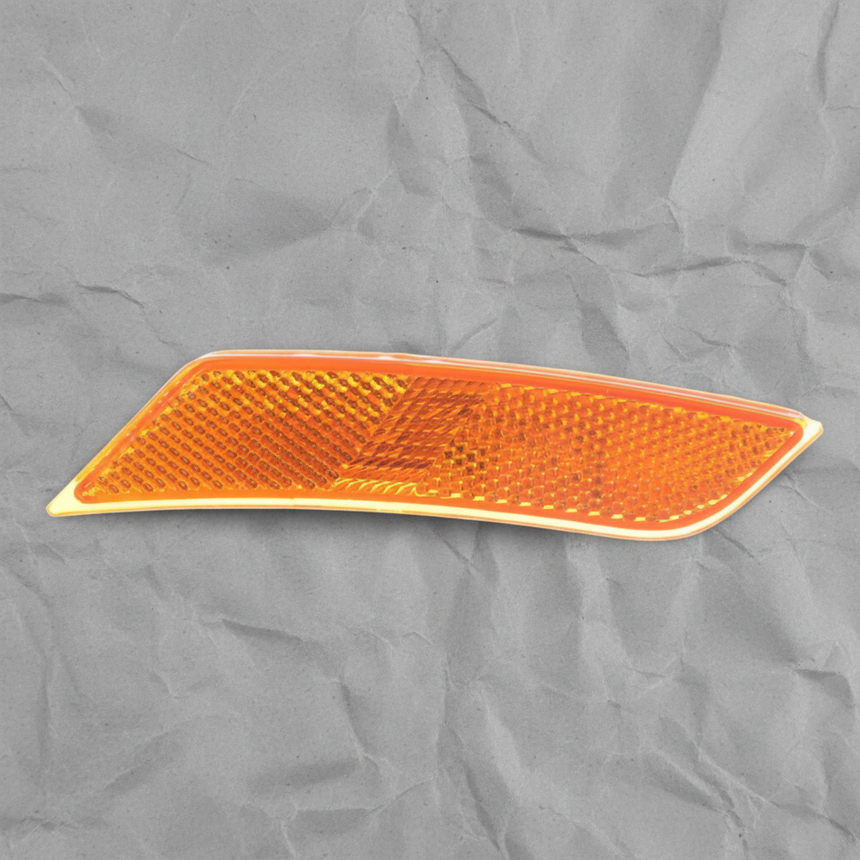 2022-2023 Enclave or Traverse Passenger Side Marker Reflector Lamp OEM