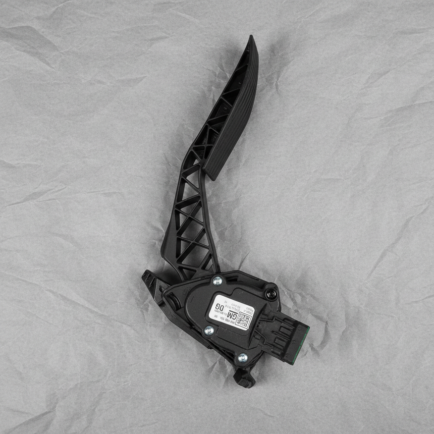2010-2020 Buick LaCrosse Regal Cadillac XTS Impala Malibu OEM Gas Pedal