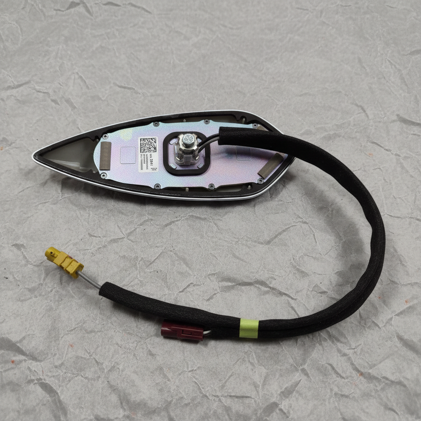 GM Antenna - Full View 2