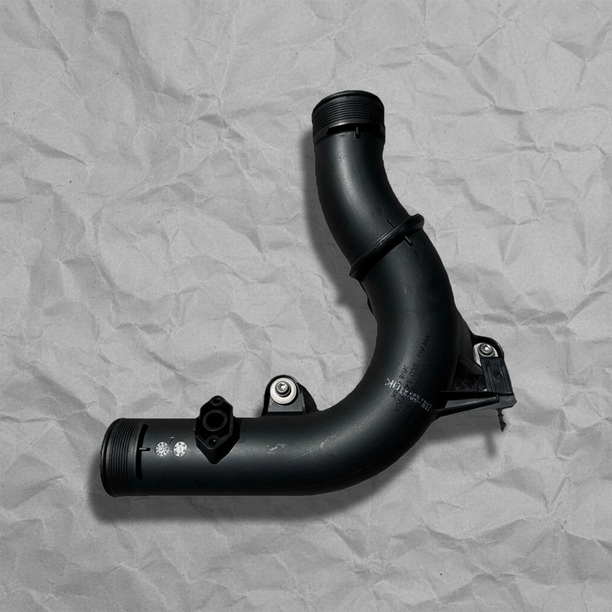 2015-2025 Volkswagen Jetta GTI Tiguan Golf OEM Right Intercooler Hose