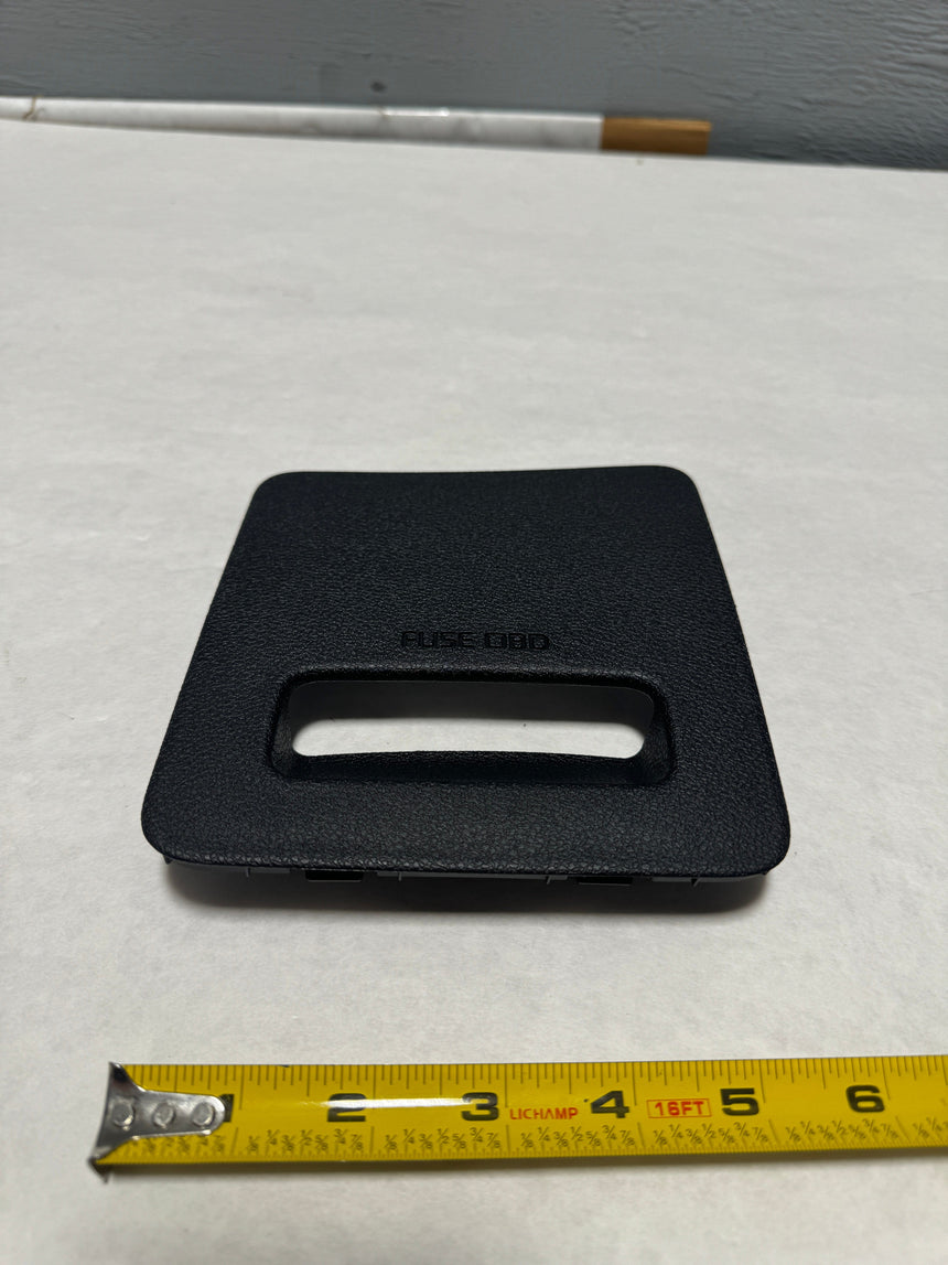 2016-2020 Kia Sorento Interior Fuse Box Cover Black OEM