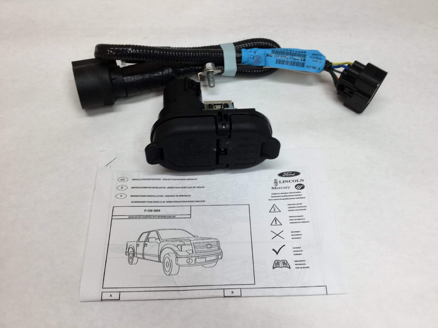 2009-2014 Ford F-150 Trailer Hitch Wire Harness and Receptacle 4 and 7 wire