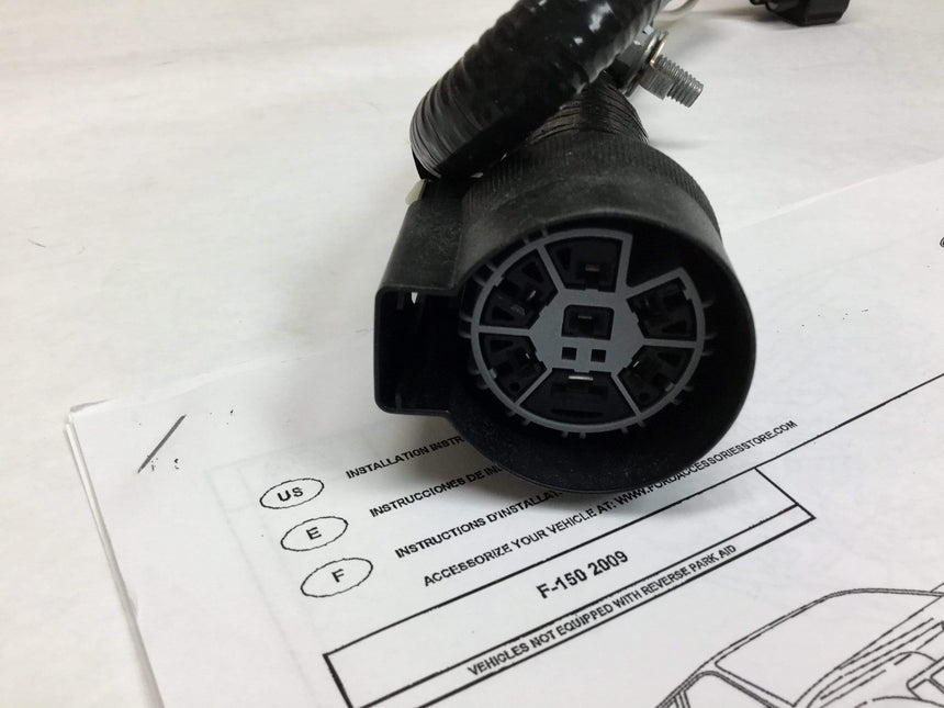 2009-2014 Ford F-150 Trailer Hitch Wire Harness and Receptacle 4 and 7 wire