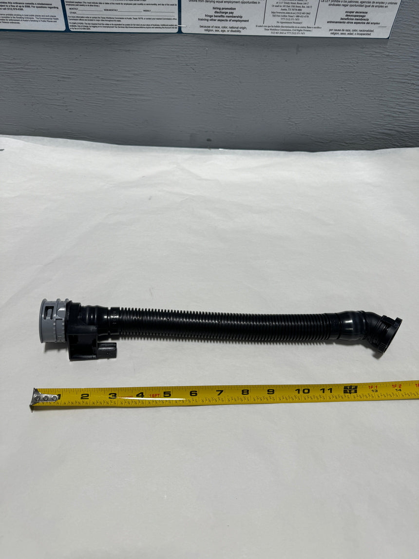 2011-2014 Ford F-250 F-350 6.7 Diesel PCV Vent Tube Hose OEM
