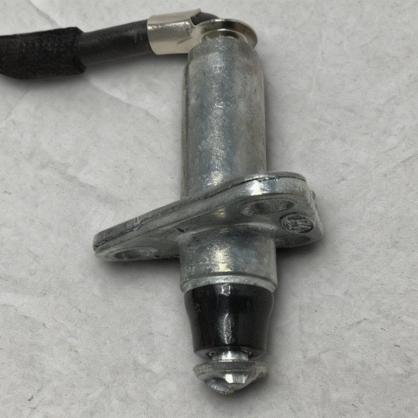 2011-2016 Ford F-250 F-350 F-450 Super Duty Radio Antenna Base Mount OEM