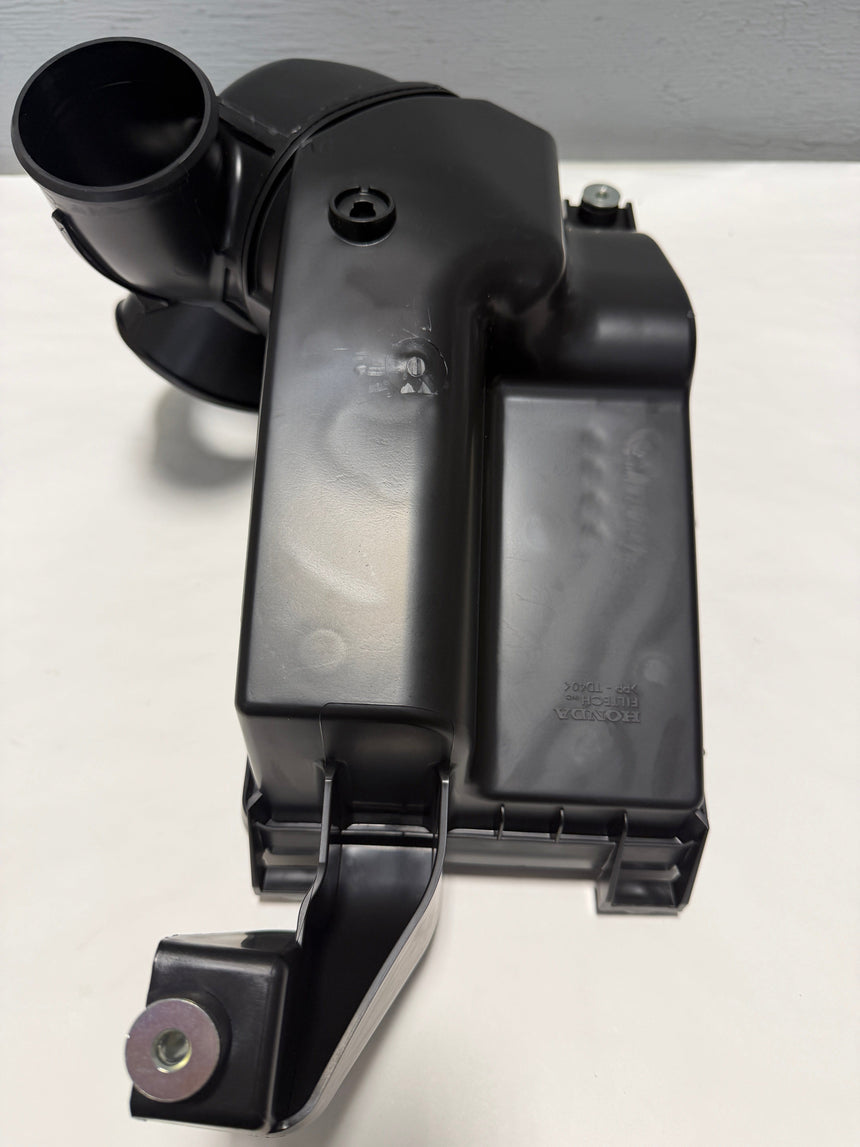 2011-2017 Honda Odyssey Air Cleaner Body Box Lower Housing Genuine OEM