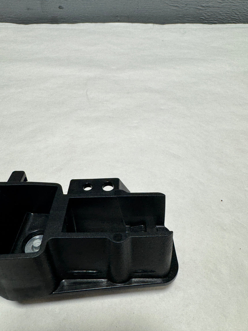 2011-2019 Ford Explorer Front Driver Door Handle Bracket Reinforcement For Keyless Entry Only