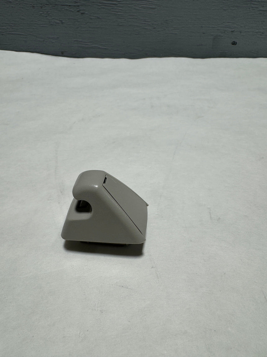 2011-2022 Grand Cherokee or Durango (1) Sun Visor Support Clip OEM