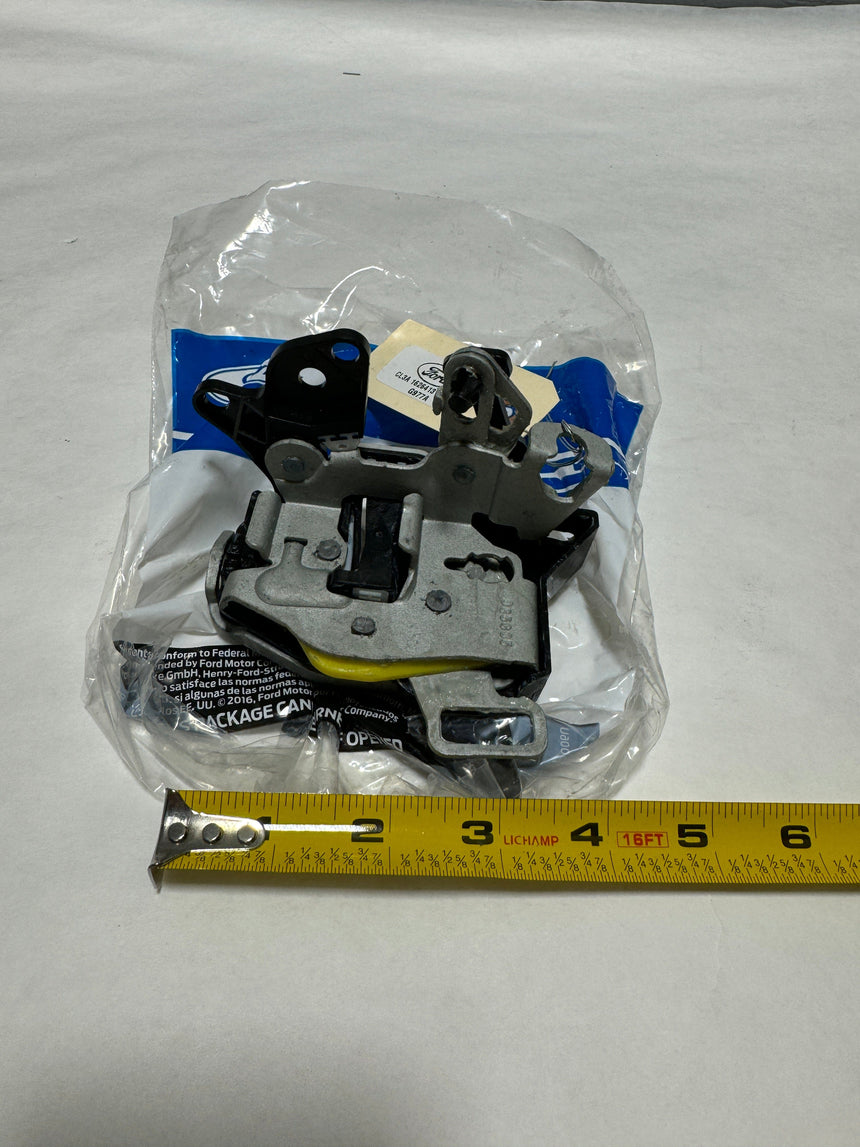 2012-2016 Ford F-250 F-350 Crew Cab Driver Side Back Door Latch OEM