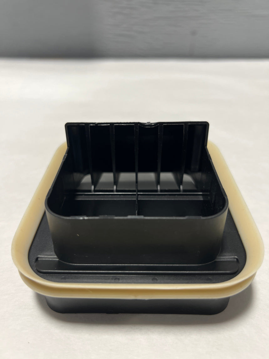 2012-2018 Ford Focus Quarter Panel Pressure Louver Vent Genuine OEM