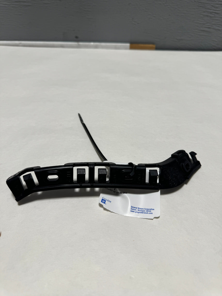 2013-2016 GMC Acadia Front Bumper Mount Bracket Driver Side OEM