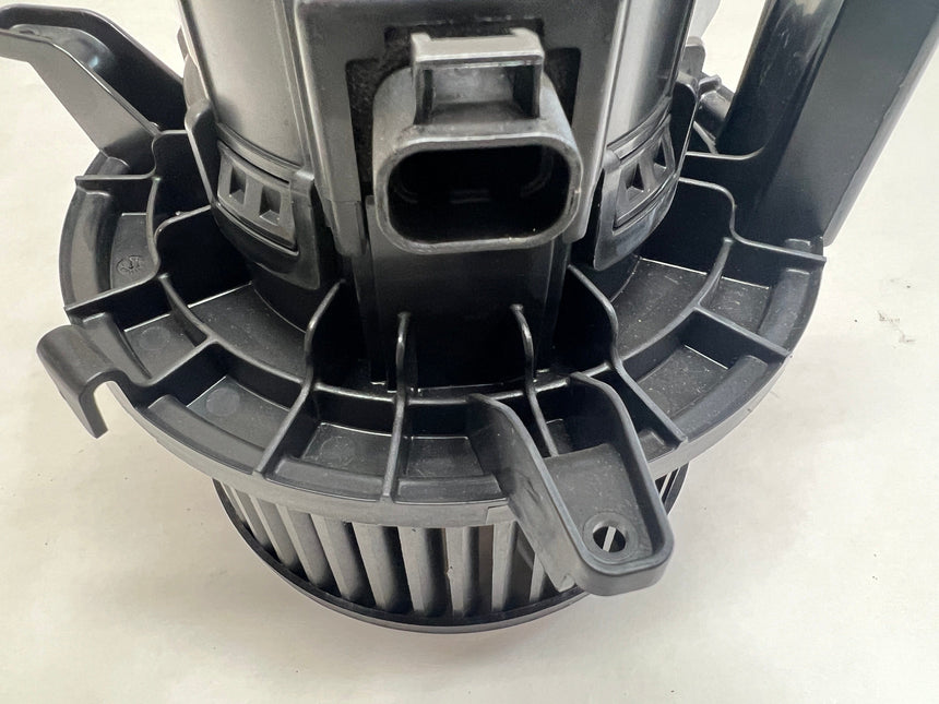 2013-2017 Enclave Traverse Acadia Heating and Air Conditioning Blower Motor