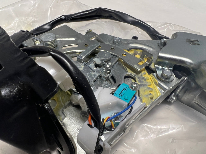 2013-2019 Ford Explorer Power Liftgate LockLatch Actuator Motor