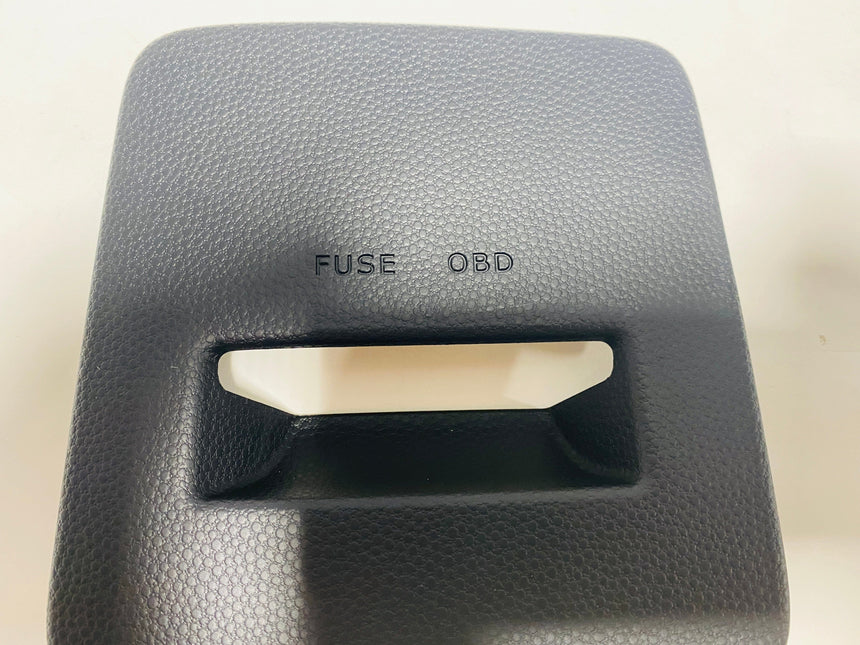 2014-2016 Kia Soul Interior Instrument Panel Dash Fuse Box Cover
