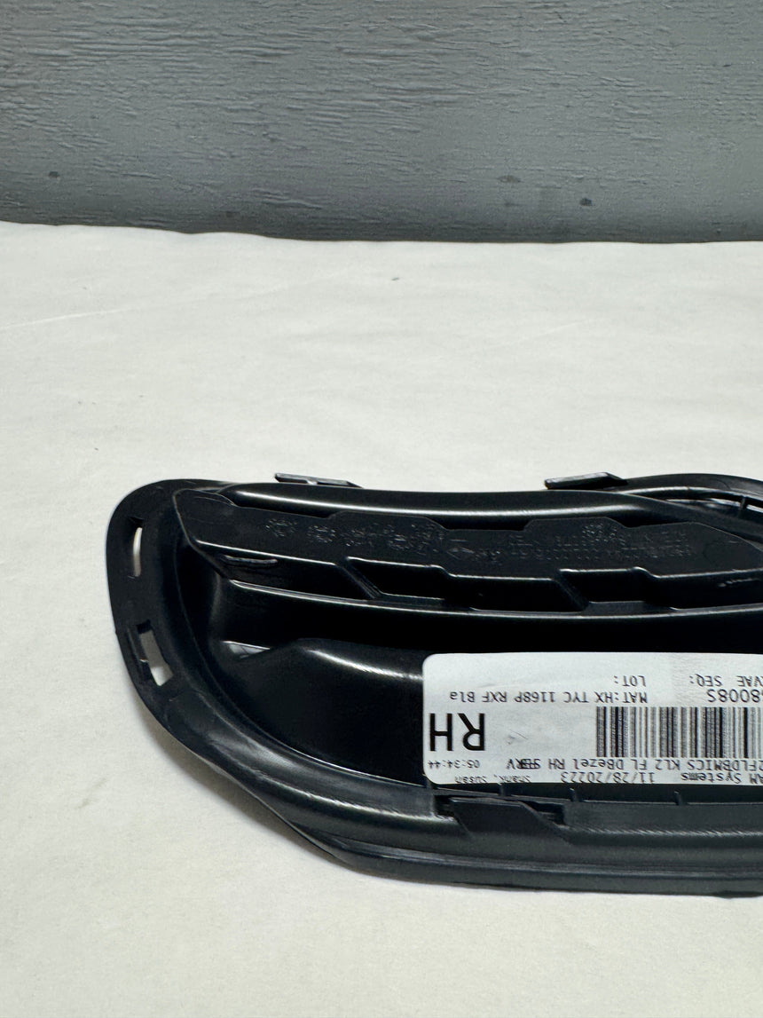 2014-2018 Jeep Cherokee Passenger Side Bumper Fog Light Delete Plug Cover