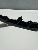 2014-2021 Jeep Grand Cherokee Drivers Side Front Bumper Bracket OEM