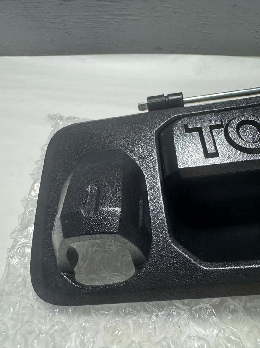 2014-2021 Toyota Tundra Tailgate Handle With Camera Hole - Not For 8 Foot bed
