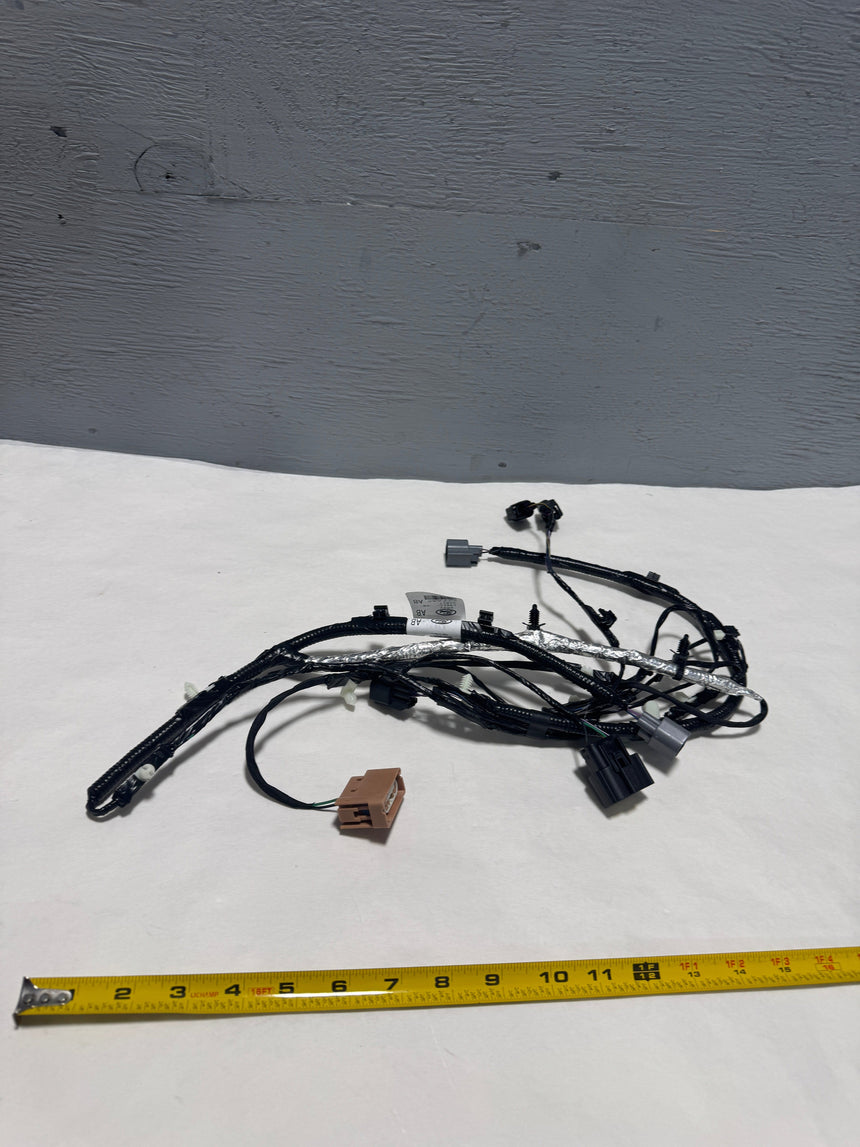 2015-2020 Ford Mustang LED Tail Light Wiring Harness W/O Park Aid Code AC Genuine OEM