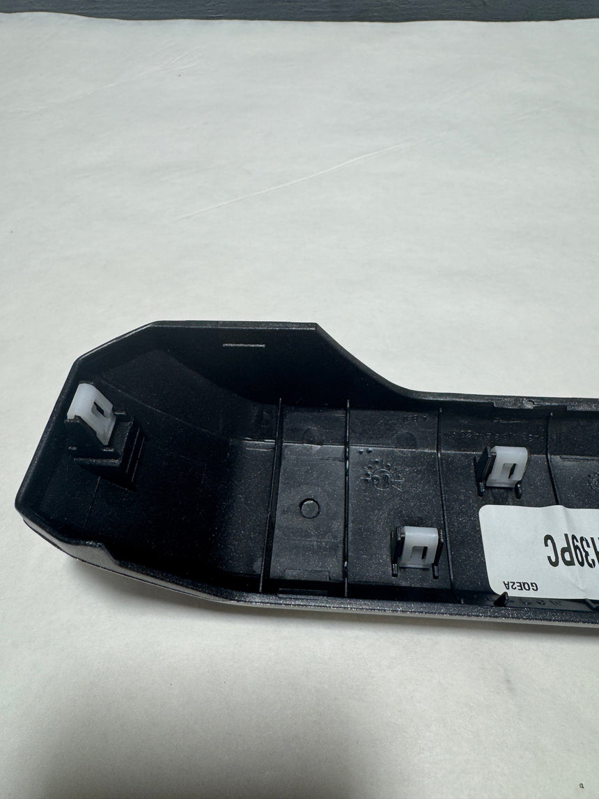 2015-2020 Ford F-150 King Ranch or Lariat Driver Door Pull Handle For Pwr Window Equipped