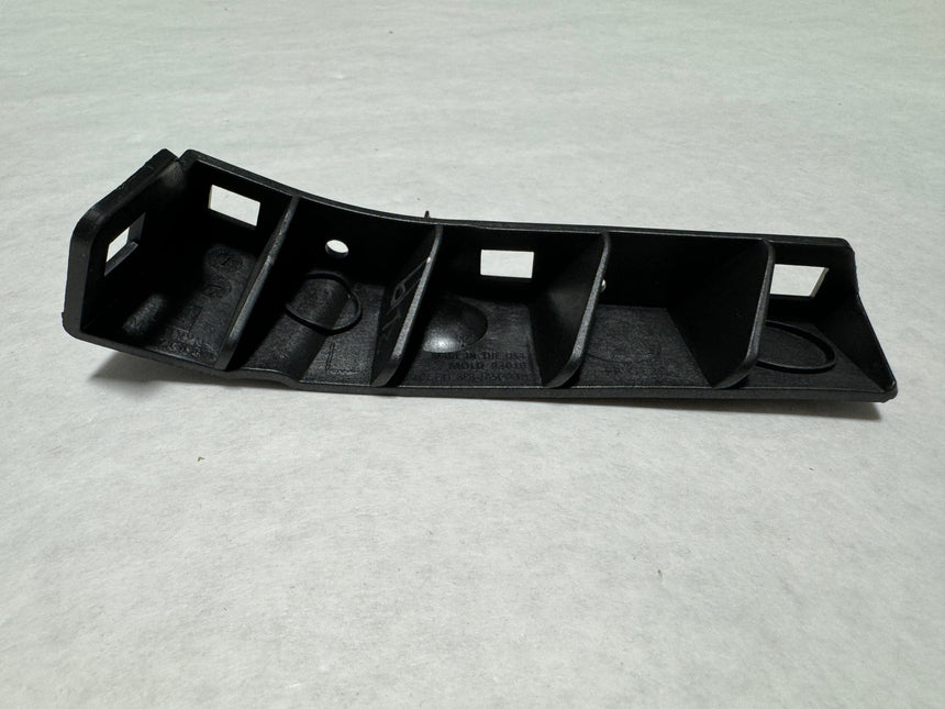 2015-2022 GMC Canyon Driver Side Front Bumper Cover Bracket Guide OEM