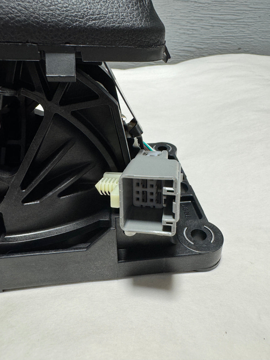 2016-2017 Ford Explorer 2.3 6F 6 Speed Transmission Floor Shifter With Handle OEM
