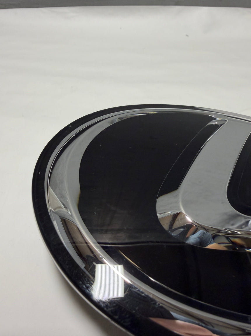 2016-2019 Lexus RX350 Non Hybrid Grille Emblem W/o Radar Cruise or Pre Crash 90975-02125
