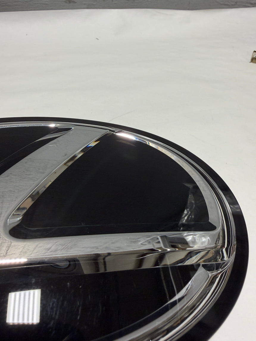 2016-2019 Lexus RX350 Non Hybrid Grille Emblem W/o Radar Cruise or Pre Crash 90975-02125