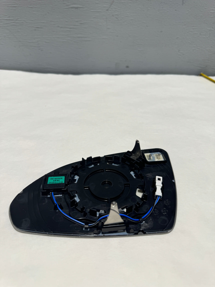 2016-2020 Kia Optima Passenger Side Mirror Glass For Power Fold And Blind Spot - Non Hybrid Only