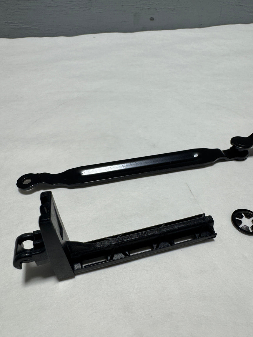 2016-2023 Camaro Convertible (1) Folding Top Rear Side Rail Link Trim Cover Kit Fits Either Side OEM