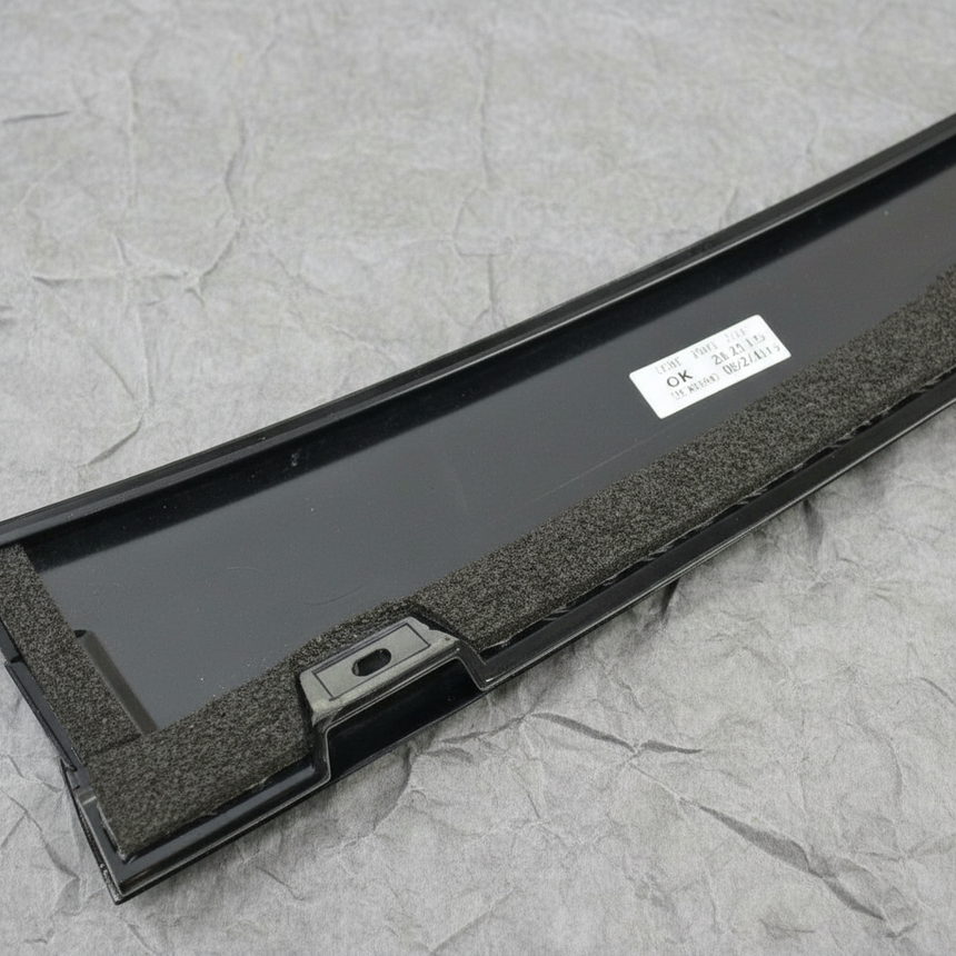 2016-2024 Chevrolet Malibu Passenger Fron Door Window Trim Pillar Applique OEM