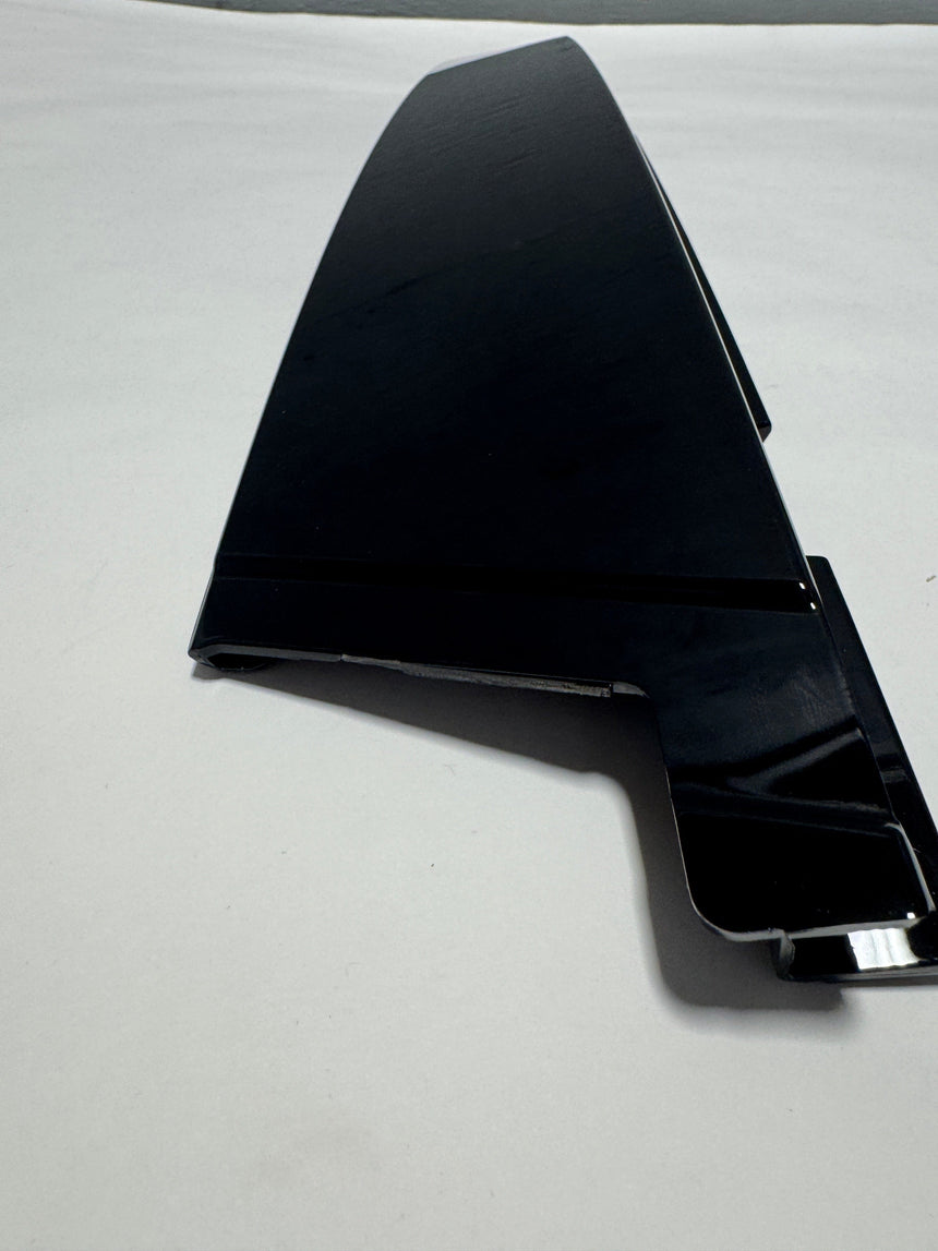 2016-2025 Chevrolet Malibu Front Passenger Door Trim Pillar Applique Molding OEM Genuine
