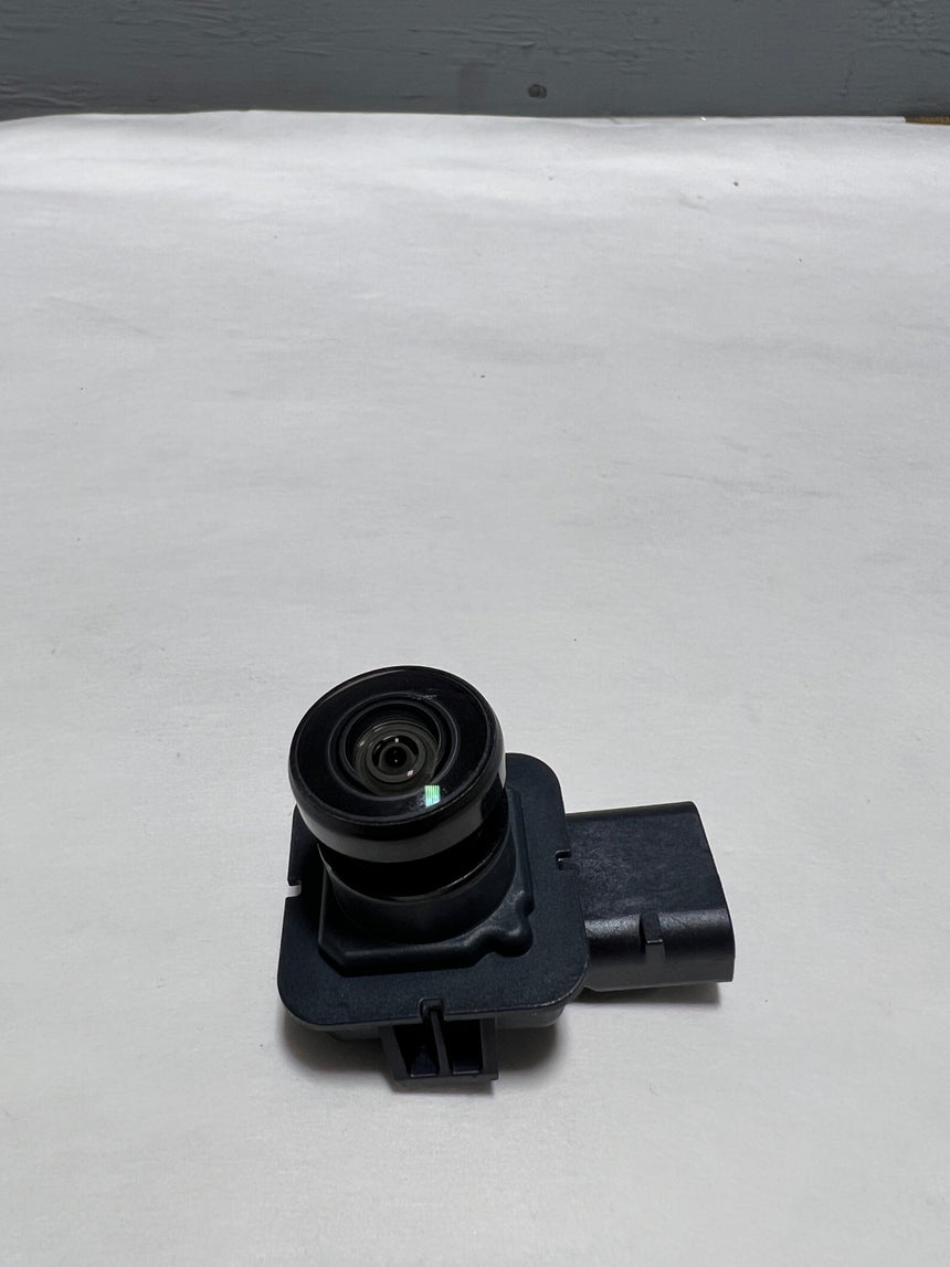 2017-2019 Ford Escape Rear Parking Camera Without Lane Keep Assist