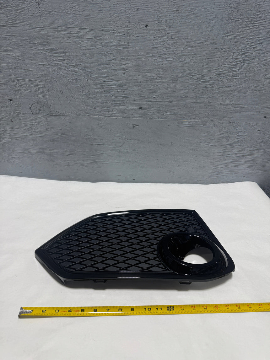 2017-2019 Honda Civic Touring or Type-R Driver Side Fog Light Bezel Garnish Trim