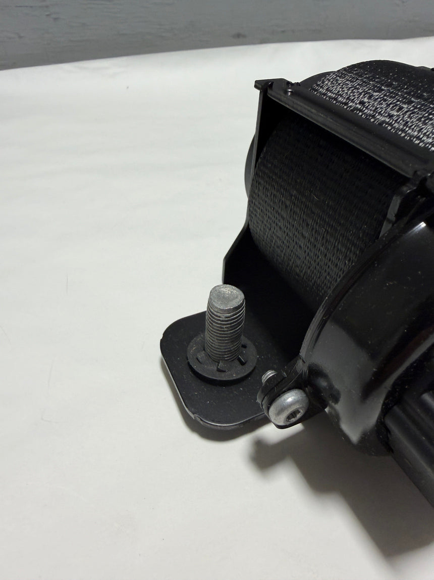 2017-2022 Canyon Colorado Front Seat Belt Driver Side - Black