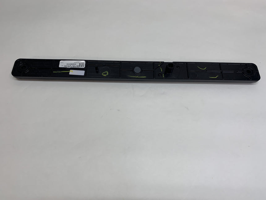 2017-2024 Ford F-350 Dually DRW Center Rear Red Marker Lamp With Wiring Plug Genuine OEM