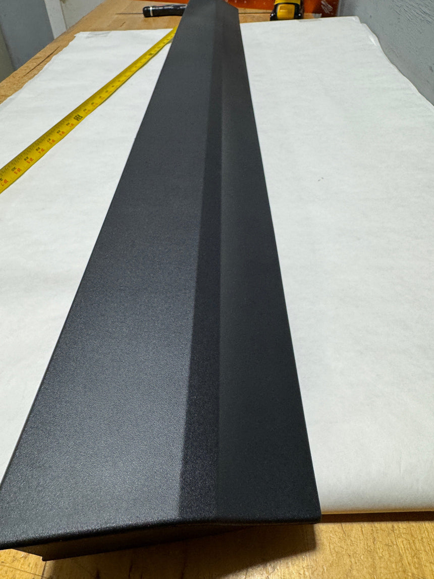 2017-2024 Cadillac Xt5 Front Lower Driver Side Black Door Trim Molding OEM