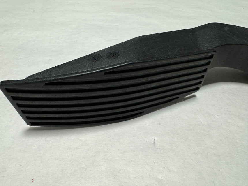 2018-2020 Buick Regal Sportback or TourX Accelerator Pedal With Sensor OEM