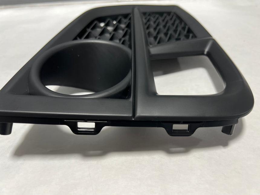 2018-2020 Honda Odyssey Driver Side Fog Light Bezel Trim