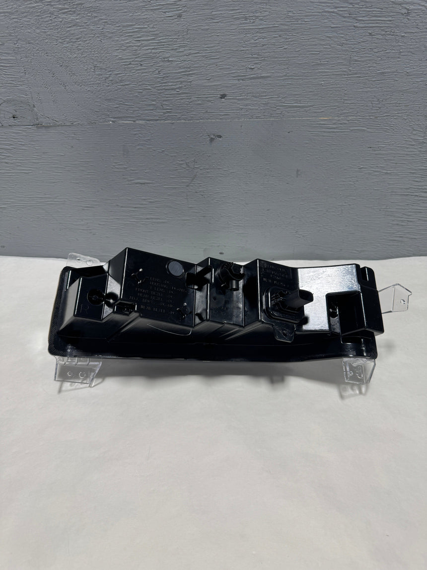 2018-2021 Lincoln Navigator Passenger Side LED OEM Fog Light